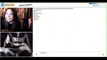 Jouer Sissy Whiteboi perdante humiliée et exposée