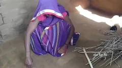 Riproduci Il mastio emozionante del marito con la MILF in sari viola - Vero video di sesso indiano