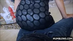 play Rasakan Hal Terlarang dengan Lucky Starr: Ibu Tiri MILF Tegar Mendapat Tindakan Tabu Berpayudara Besar