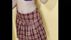 play Curvy School Girl ma prawdziwy orgazm z chłopakiem