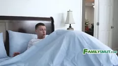play لاتينا خطوة أخت المفاجآت مع اللسان المشاغب