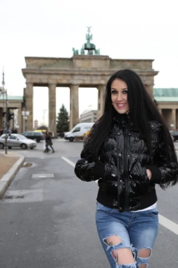 Pornstar Meli Deluxe